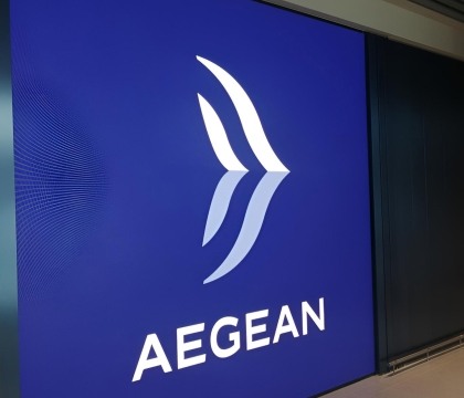 Digital Signage & Corporate Branding