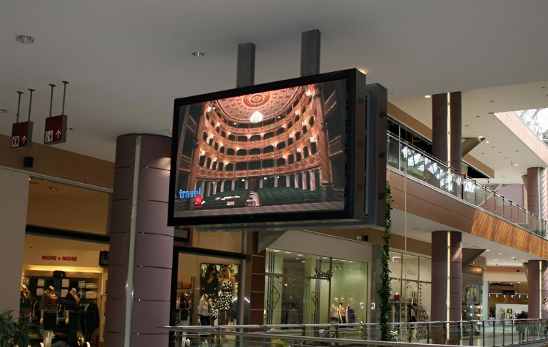 The Mall Athens Digital Signage System